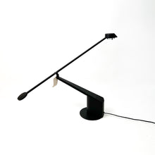 이미지를 갤러리 뷰어에 로드 , 1983년 로돌포 보네토가 iGuzzini를 위해 디자인한 알라 램프.