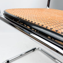 Laden Sie das Bild in den Galerie-Viewer, B32 oder Cesca Stuhl, entworfen von Marcel Breuer im Jahr 1928.