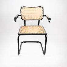 Charger l'image dans la galerie, Chaise B64 ou Cesca conçue par Marcel Breuer en 1928.
