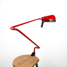 이미지를 갤러리 뷰어에 로드 , Belux 시스템 램프, 1981년 Belux를 위한 Guillermo Capdevilla. 빨간색.