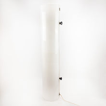 Charger l'image dans la galerie, Lampe cylindrique conçue par Joan Antoni Blanc pour Tramo, années 1970