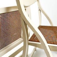 Laden Sie das Bild in den Galerie-Viewer, Paar Klappstühle von Guilleumas, 1970er Jahre