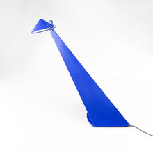 Charger l'image dans la galerie, Lampe de table Toucan conçue par Patrice Bonneau pour Genexco, années 1980