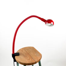 Cargar imagen en el visor de la galería, Lámpara Hebi diseño de Isao Hosoe para Valenti, 1969.