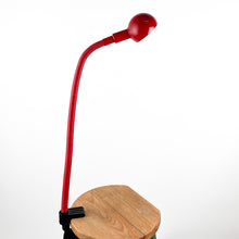 Cargar imagen en el visor de la galería, Lámpara Hebi diseño de Isao Hosoe para Valenti, 1969.