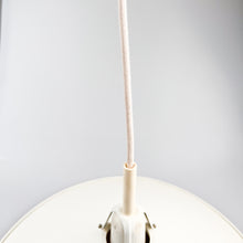 Cargar imagen en el visor de la galería, Lámpara de techo Metalarte Modelo Top en color blanco.