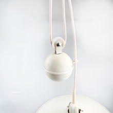 Cargar imagen en el visor de la galería, Lámpara de techo Metalarte Modelo Top en color blanco.