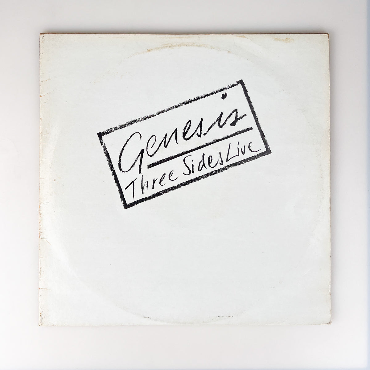 2xLP, Gat. Genesis. Three Sides Live – falsotecho