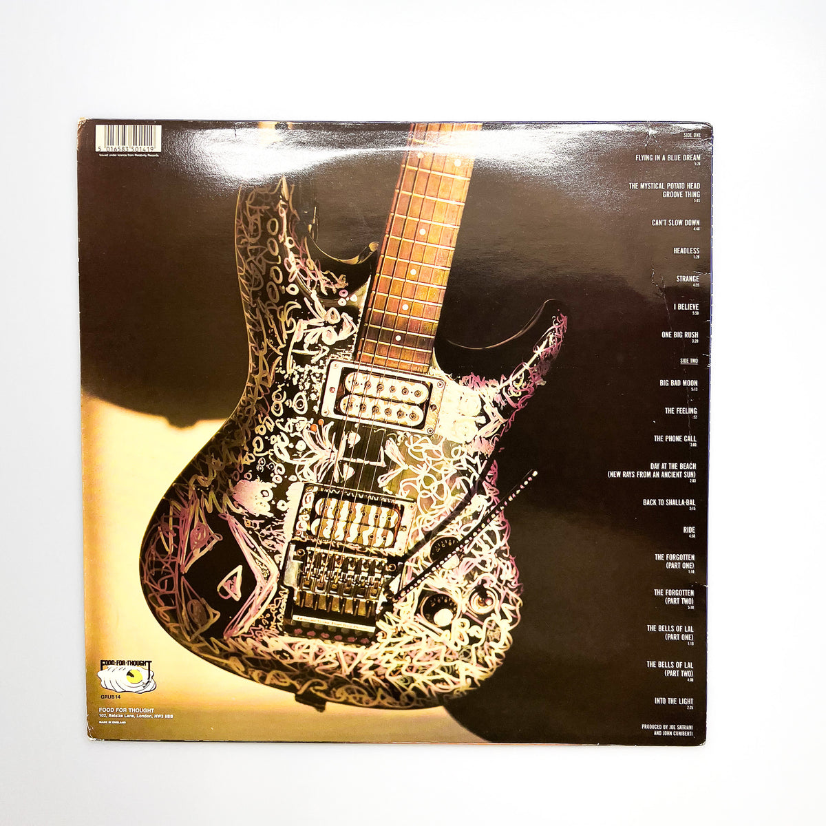LP. Joe Satriani. Flying In A Blue Dream – falsotecho