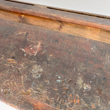 Cargar imagen en el visor de la galería, Antiguo banco de carpintero