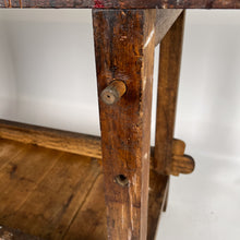 Cargar imagen en el visor de la galería, Antiguo banco de carpintero
