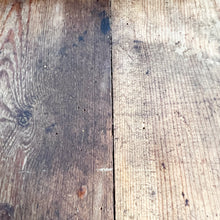 Cargar imagen en el visor de la galería, Antiguo banco de carpintero