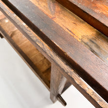 Cargar imagen en el visor de la galería, Antiguo banco de carpintero