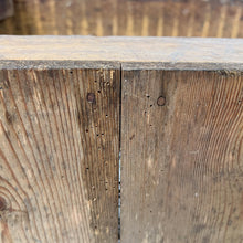 Cargar imagen en el visor de la galería, Antiguo banco de carpintero
