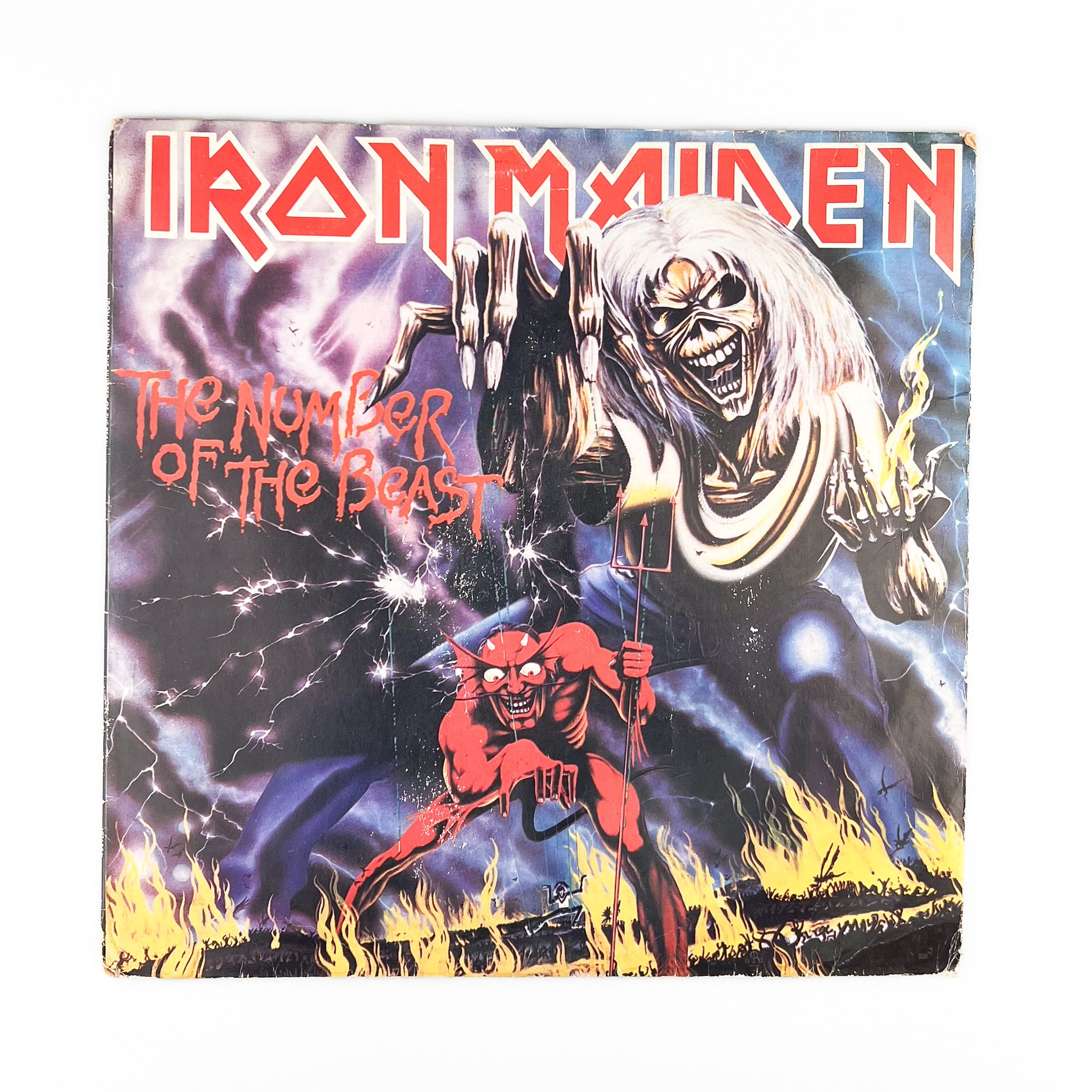 LP. Iron Maiden. The Number Of The Beast – falsotecho