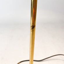 Load image into Gallery viewer, Lector S table lamp designed by Lluís Porqueras for Marset in 1990.