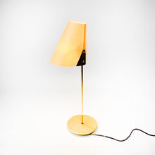 Load image into Gallery viewer, Lector S table lamp designed by Lluís Porqueras for Marset in 1990.