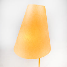 Load image into Gallery viewer, Lector S table lamp designed by Lluís Porqueras for Marset in 1990.