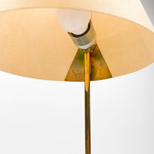 Load image into Gallery viewer, Lector S table lamp designed by Lluís Porqueras for Marset in 1990.