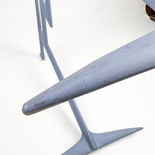 Cargar imagen en el visor de la galería, Revistero Claudia Evangelista, diseño de Philippe Starck para Kartell, 1996.