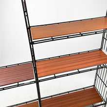 Charger l'image dans la galerie, Étagère modulaire Multistrux Multifurniture. Années 1970
