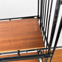 Laden Sie das Bild in den Galerie-Viewer, Estantería modular Multimueble Multistrux. 1970's