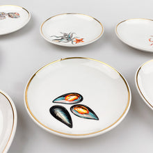 Load image into Gallery viewer, Appetizer dishes Set, 1970's