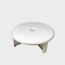 Cargar imagen en el visor de la galería, Mesa modelo 700 diseño de Rodolfo Bonetto para Bernini, 1969.