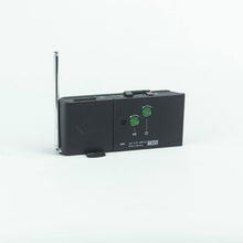 画像をギャラリービューアに読み込む, Radio Despertador Braun ABR 313 sl diseño de Dietrich Lubs, 1990.