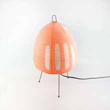 画像をギャラリービューアに読み込む, Lámpara Akari 1AY diseño de Isamu Noguchi, 1951.
