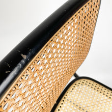 Cargar imagen en el visor de la galería, Silla B32 o Cesca diseño de Marcel Breuer en 1928.