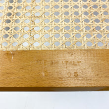 画像をギャラリービューアに読み込む, Silla B64 o Cesca diseño de Marcel Breuer en 1928.