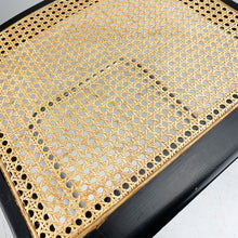 Charger l'image dans la galerie, Chaise B64 ou Cesca conçue par Marcel Breuer en 1928.