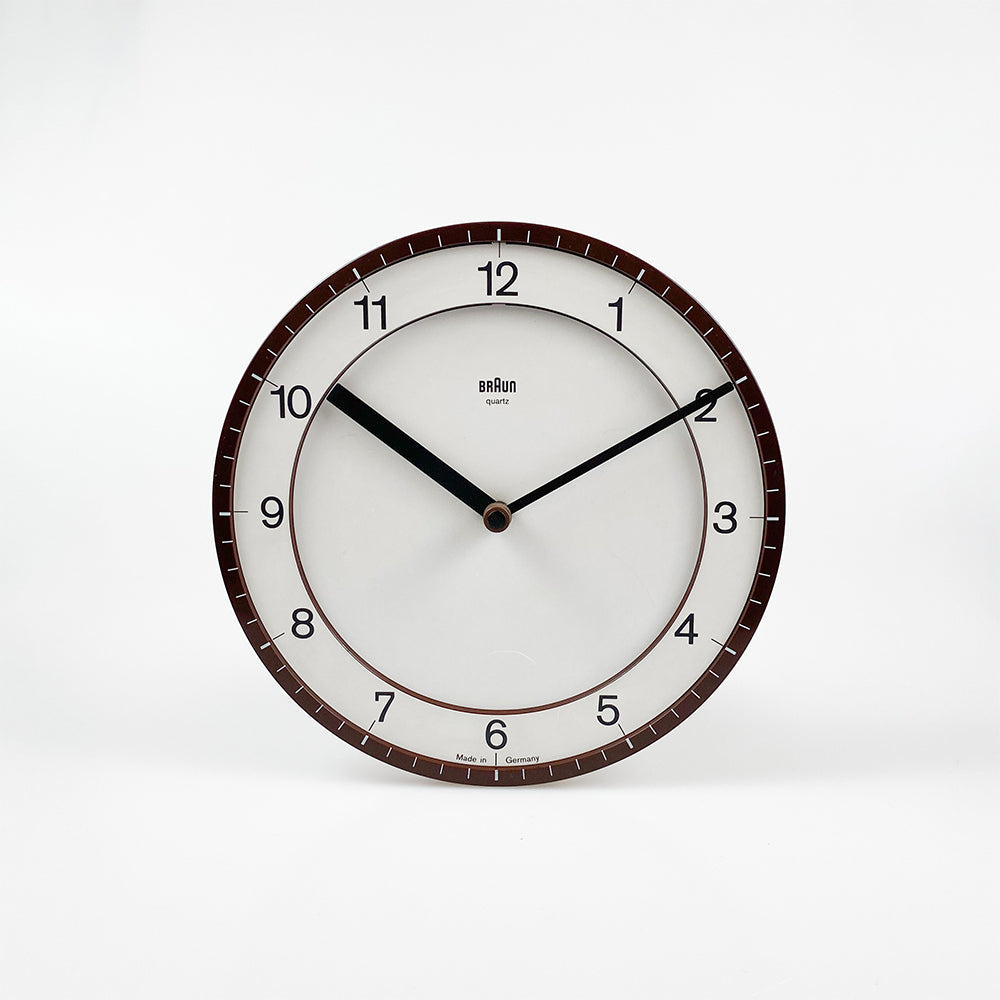 Wall clock 4861 designed by Dietrich Lubs for Braun, 1982