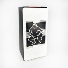 Laden Sie das Bild in den Galerie-Viewer, Teléfono Enorme diseño de Ettore Sottsass para Brondi, 1986.