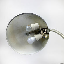 Charger l'image dans la galerie, Lampe Phase Boomerang 2000 conçue par Luis Perez de la Oliva, 1967.