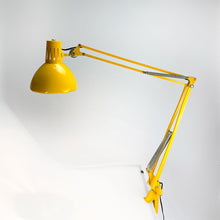 Charger l'image dans la galerie, Lampe de bureau Phase 67, années 1970