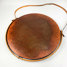 画像をギャラリービューアに読み込む, Espejo con marco de madera y cuero, 1950's