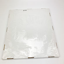 Charger l'image dans la galerie, Nouveau miroir Ikea modèle Barnslig design par Eva Lundgreen. en boîte