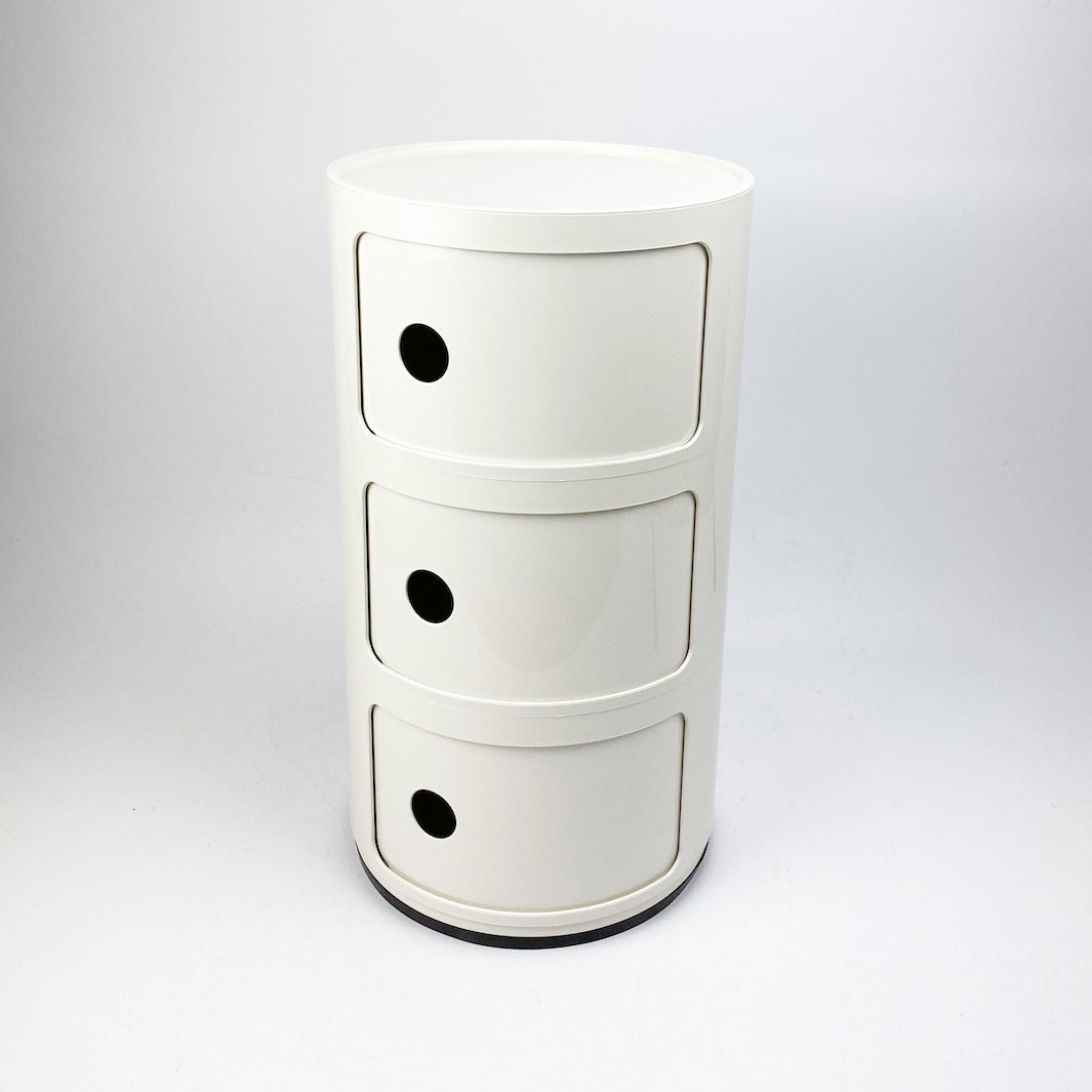 Componibili 4965 diseño de Anna Castelli Ferrieri, Kartell 1967
