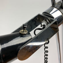 Laden Sie das Bild in den Galerie-Viewer, Lámpara de pie Marset diseño de J. Perez y P. Aragay, 1970s - falsotecho