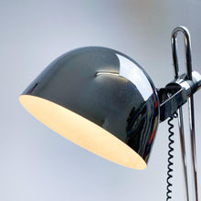 Laden Sie das Bild in den Galerie-Viewer, Lámpara de pie Marset diseño de J. Perez y P. Aragay, 1970s - falsotecho