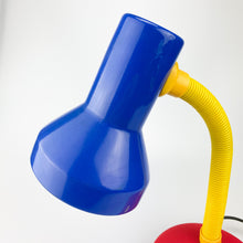 画像をギャラリービューアに読み込む, Flexo sobremesa marca Landia, modelo Student, 1990's