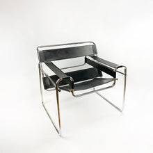 画像をギャラリービューアに読み込む, Silla B3 Wassily, diseño de Marcel Breuer en 1925. Fabricación 1970s