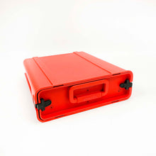 Cargar imagen en el visor de la galería, Máquina de Escribir Olivetti Valentine, Ettore Sottsass en 1969.