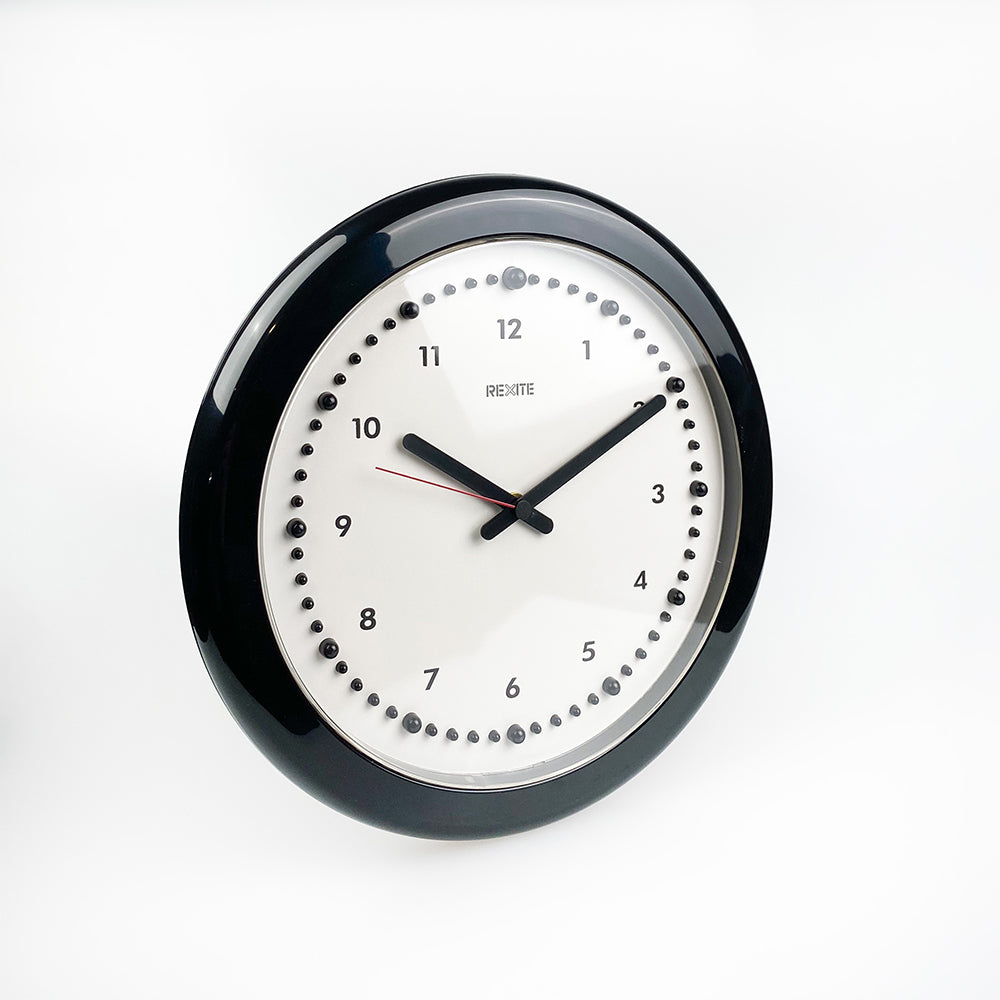 Rexite Wall Clock model Zero 980 design by Barbieri and Marianelli