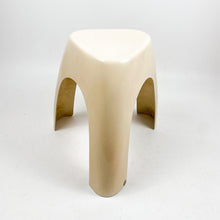 Charger l'image dans la galerie, Tabouret design par Sori Yanagi, années 1960
