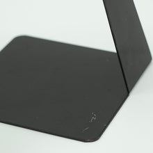 Charger l'image dans la galerie, Lampe de table Fase Model Spot, années 1970