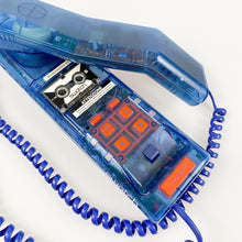 Cargar imagen en el visor de la galería, Teléfono Swatch Twintam TXAM S100 Blue Moon, 1992.