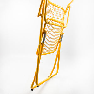 팔걸이가 있는 Federico Giner의 의자 085. 노란색